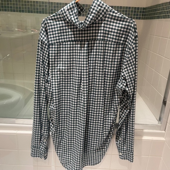 Button up - Picture 1 of 5
